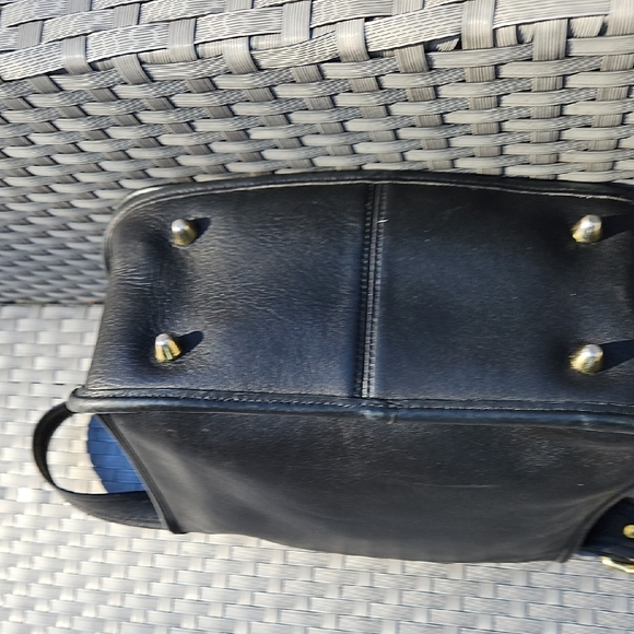 Vintage Coach Stewardess Midnight Black Leather Shoulder Bag - Picture 15 of 17